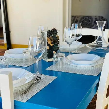 Casa Patrizia A 10 Metri Dalla Holiday home Reitani
