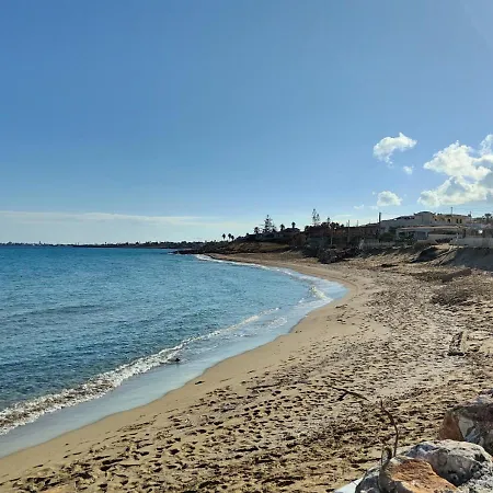 Casa Patrizia A 10 Metri Dalla Holiday home *
