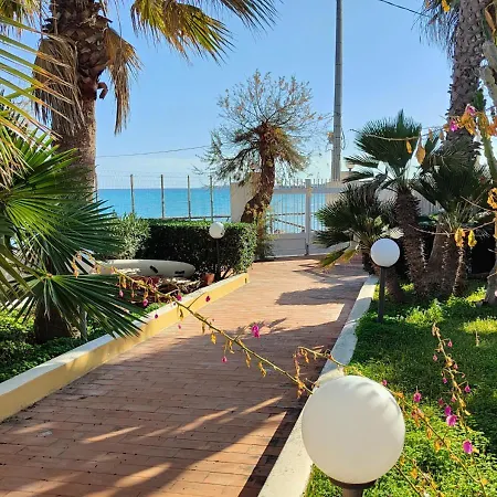 Casa Patrizia A 10 Metri Dalla * Reitani